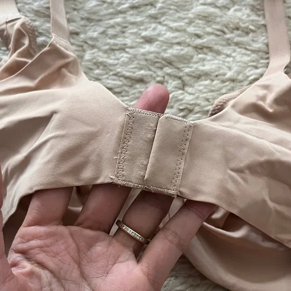 Skims Clay Underwire Full Coverage Bra, NEW 34D - Picture 5 of 8